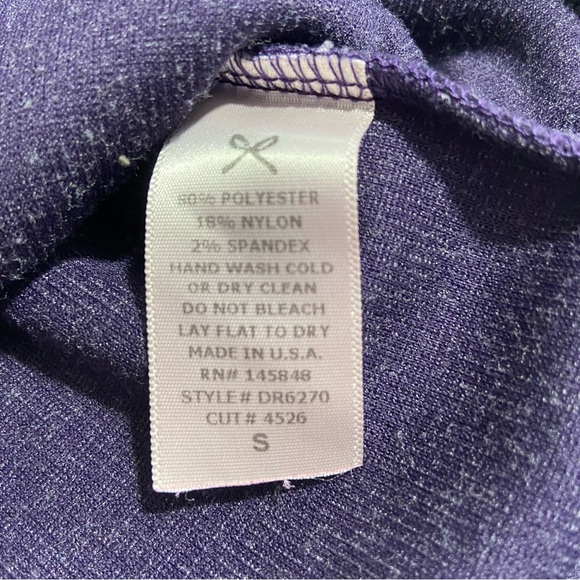 Everly Size Small Purple Heathered Kangaroo Pockets Shift Dress: 4737 - Picture 6 of 6
